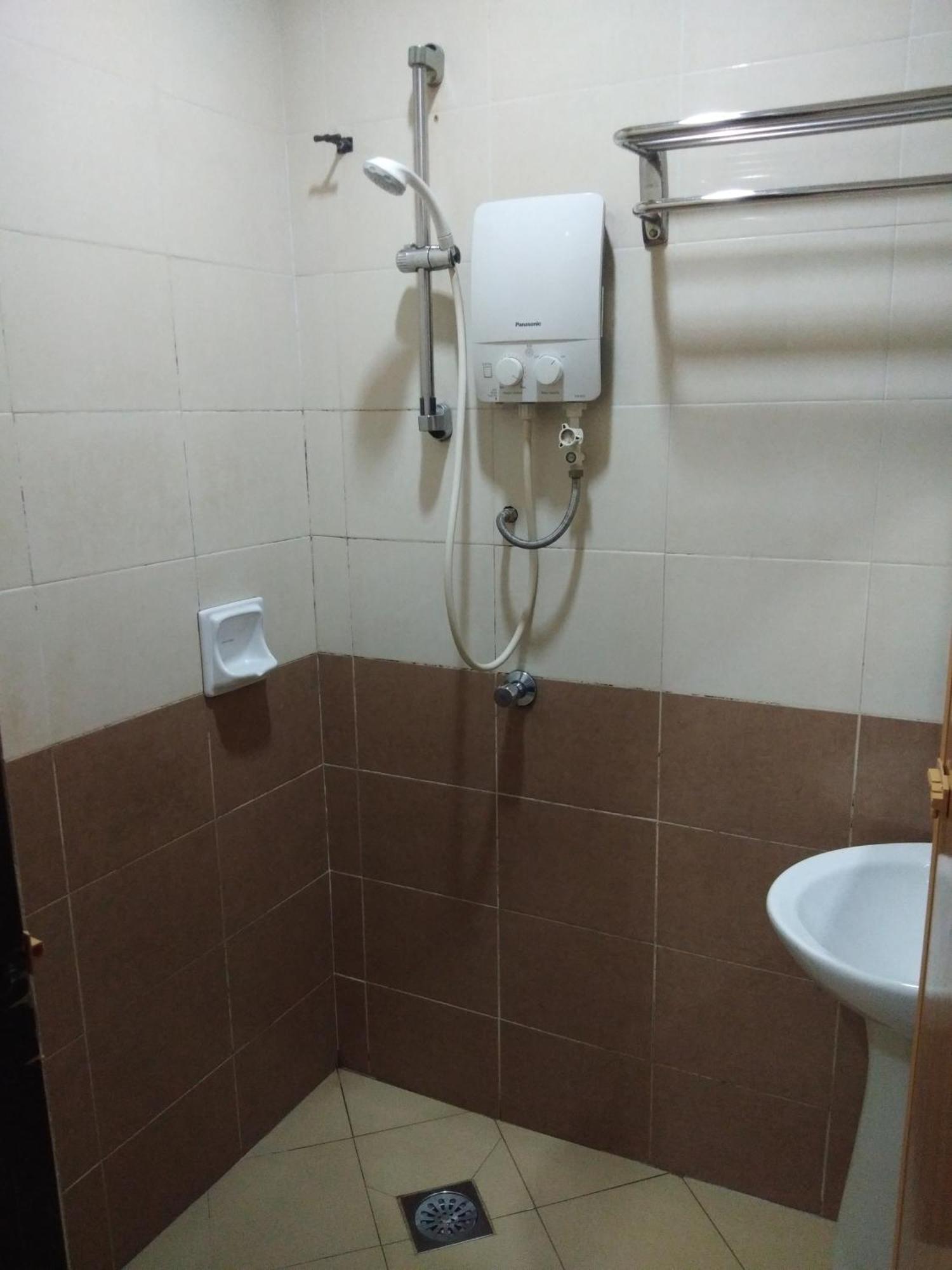 Hotel Kl *
